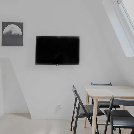 Cosy - 2p - Etoile Champs-elysees