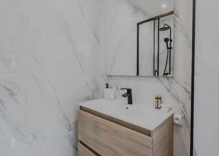 Cosy - 2p - Etoile Champs-elysees *